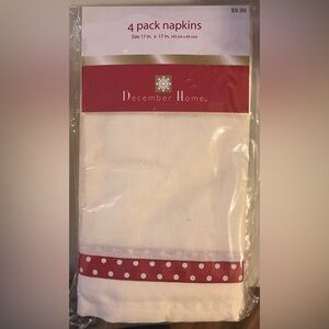4-Pack Cloth Napkins December Home 17in x 17in